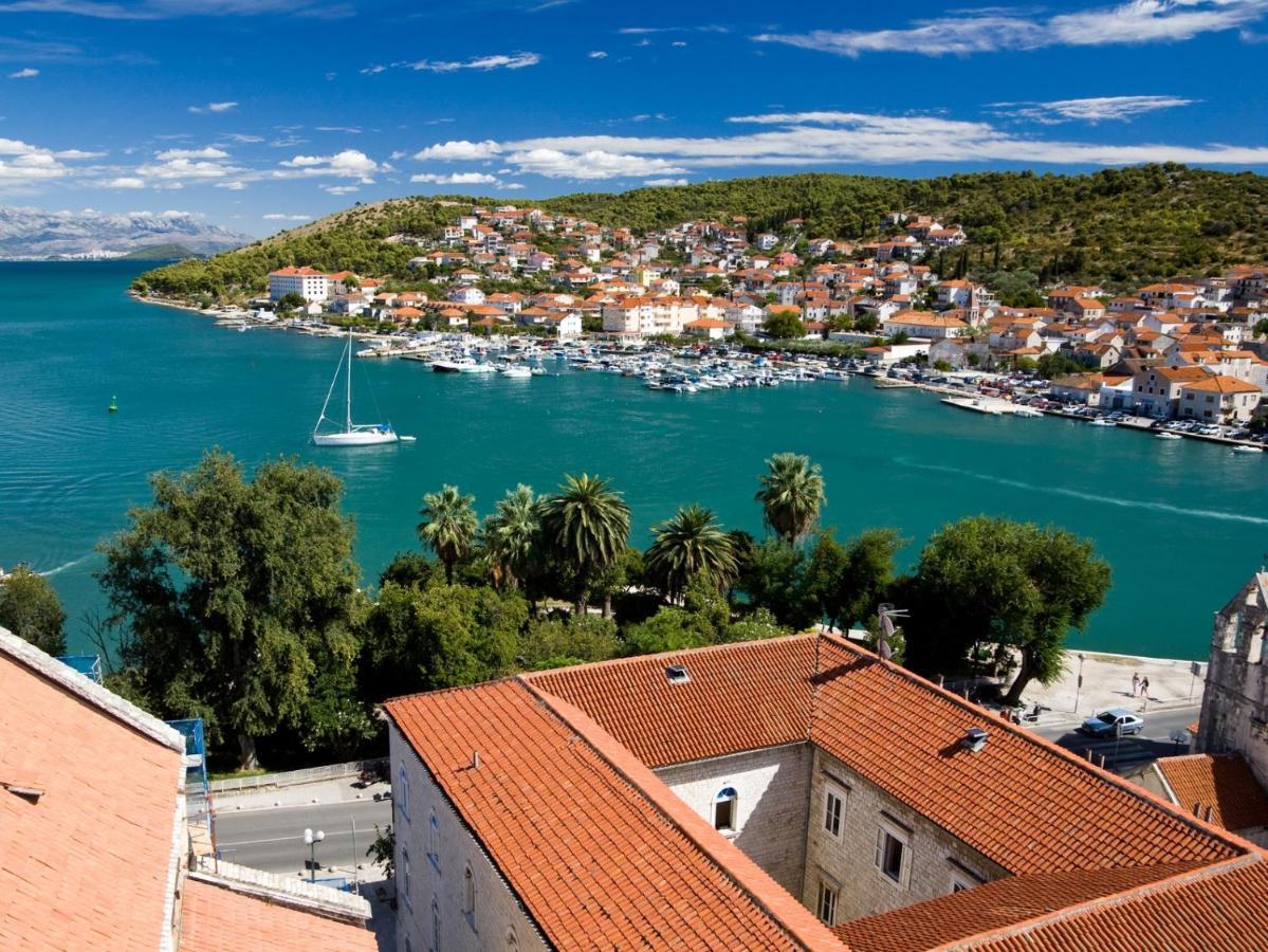 Room In Trogir With Seaview, Air Condition, Wifi, Washing Machine Exterior photo